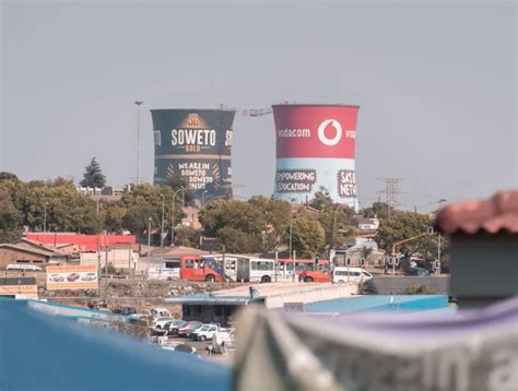 foto van de Orlando Torens in Soweto