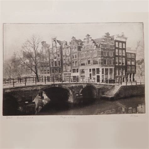 Een selectie van historische prenten uit de collectie, mogelijk met portretten of stadsgezichten.