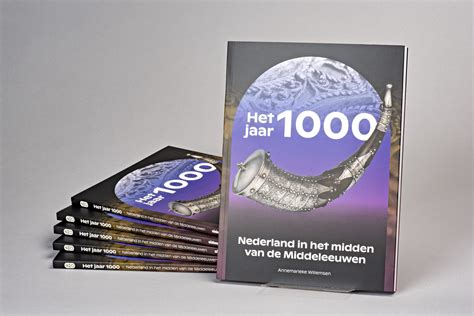 Illustratie die de periode rond het jaar 1000 en de concepten van de 'dood van de westerse god' en de opkomst van techniek weergeeft.