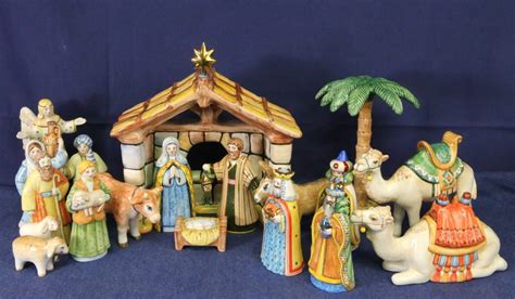 Illustratie van een kerststal met diverse figuren