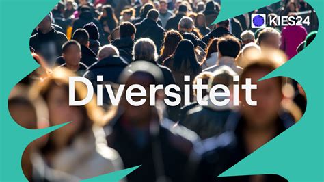 Een collage van foto's die de diversiteit aan bezoekers en activiteiten op grote en kleine festivals weergeven.