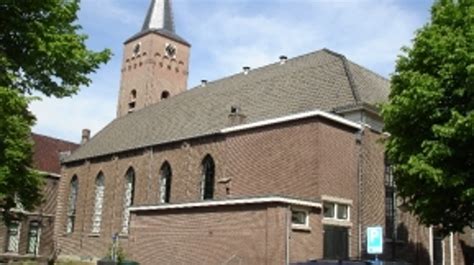Illustratie van de Stephanuskerk of Höftekerk tijdens renovatie