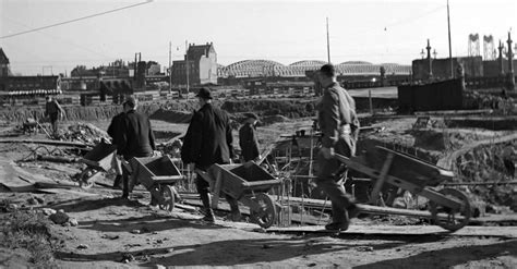 Beeld van wederopbouw na de oorlog