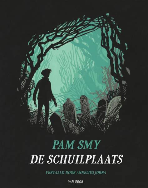 interieur van De Schuilplaats met de kruisweg