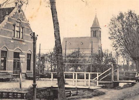 Oude foto van de Gereformeerde Kerk in Nieuwerkerk aan den IJssel of een illustratie die de Doleantie symboliseert.