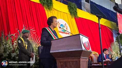 Portret van Magda Stomps, de eerste vrouwelijke theologiastudente aan de Vrije Universiteit.