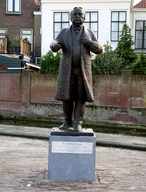 Portret van Dr. Abraham Kuyper, een van de leidende figuren van de Doleantie