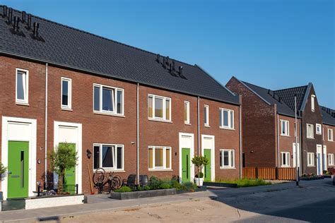 Screenshot van een woningzoekwebsite met filters voor huurwoningen