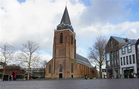 Historische afbeelding van de Petruskerk in Woerden