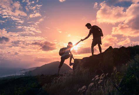 Inspirerende afbeelding van mensen die elkaar helpen