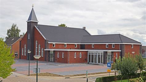 Foto van het huidige kerkgebouw van de Gereformeerde Gemeente Moerkapelle