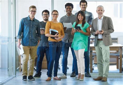 Foto van een diverse groep gemeenteleden