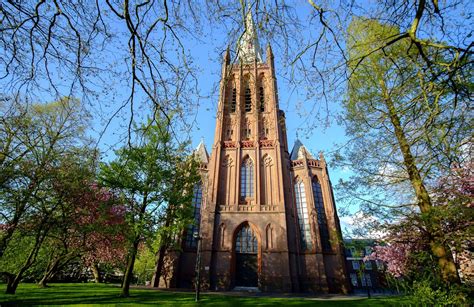 Historische foto van de Sint-Nicolaasbasiliek in IJsselstein