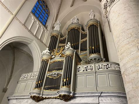 Details van het orgel in de Hervormde Kerk van Andel, inclusief de dispositie.