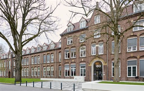 Illustratie van het logo van de Evangelische Omroep in de stijl van eind jaren '90.