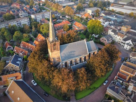 Gezicht op de Singelkerk