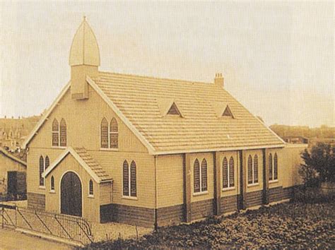 Tekening van het eerste houten kerkje in Mussel (1913)