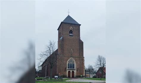 de toren van de Grote Kerk van Neede