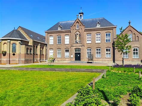 Agenda met kerkdiensten en activiteiten van de Protestantse Gemeente Bladel.