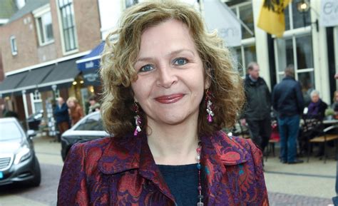 foto van jonge Edith Schippers tijdens haar studententijd