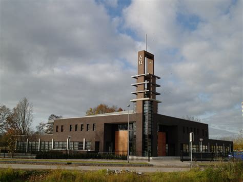 Nieuw kerkgebouw aan de Minderbroederstraat