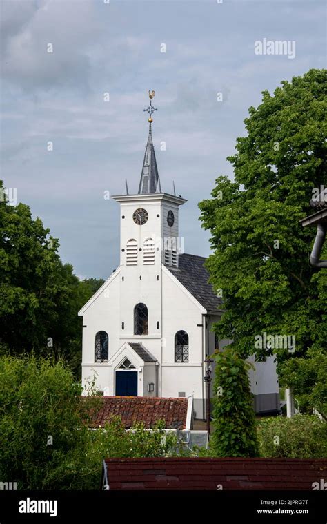 Photo of the Schellingwoude church after the 2000 restoration, highlighting its multi-functional use