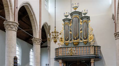 Foto van het orgel in de Vloedschuur