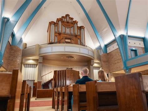 Interieur van de Maranathakerk in 2009