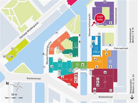 Plattegrond van de locatie met parkeergelegenheid en OV-haltes