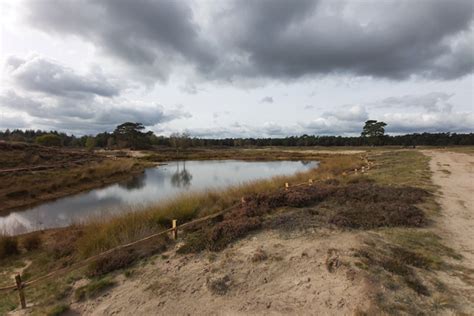 Landschap rond Hooghalen met zandverstuivingen en heidevelden