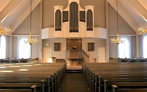 Interieur van een typisch Hersteld Hervormd kerkgebouw