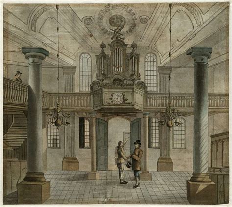 Interieur van de Sint-Antonius Abtkerk, met zicht op het orgel en het hoogaltaar