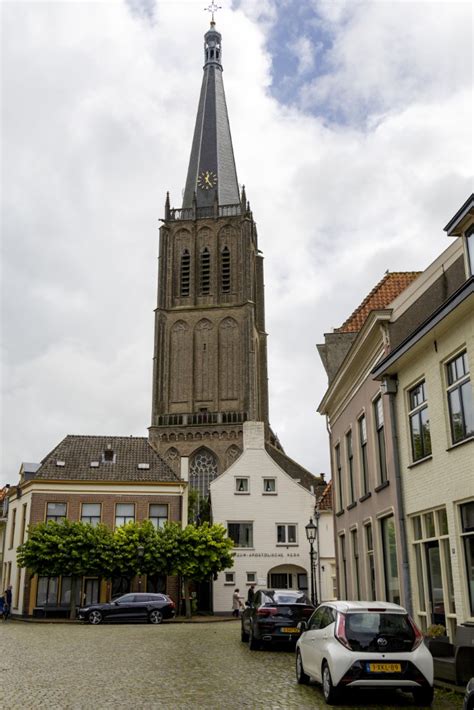Artistieke impressie van de Grote of Martinikerk in Doesburg