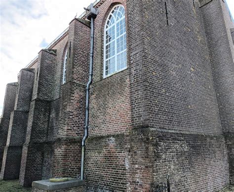 Detail van het 17e-eeuwse scheepje in de Hervormde Kerk Watergang