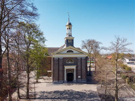 De zadeldaktoren van de Hervormde kerk van Ginnum
