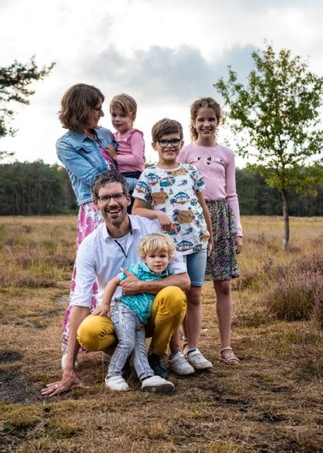 Ilse Hartog en haar gezin in Afrika, betrokken bij zendingswerk