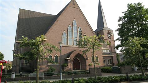 Illustratie van de Hervormde Kerk in Wierden