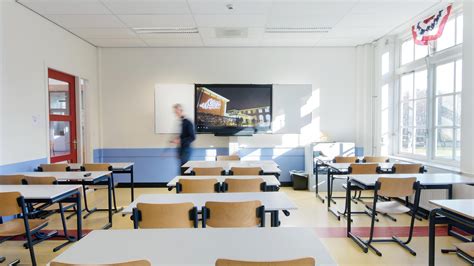 foto van een klaslokaal of schoolgebouw van het Vreewijk Lyceum