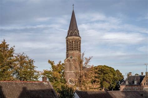 artistieke impressie van de Heilige Clemenskerk in Nuenen