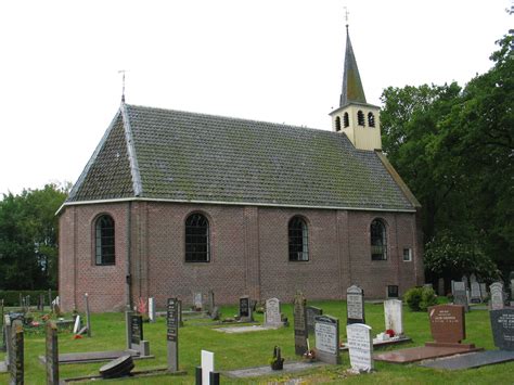 Architectonische schematische weergave van een middeleeuwse zaalkerk met koor en schip