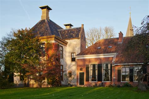 Foto van de pastorie in Jugendstil-architectuur