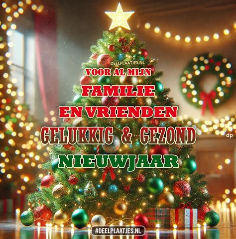 kerstboom met cadeaus en familie