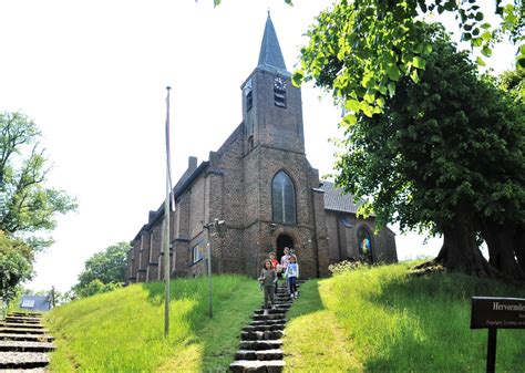 Het kerkje op de Heuvel in Kootwijkerbroek
