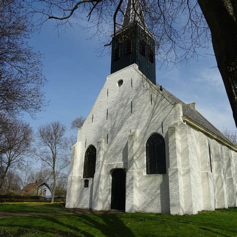 Foto van het kerkje van Sirjansland