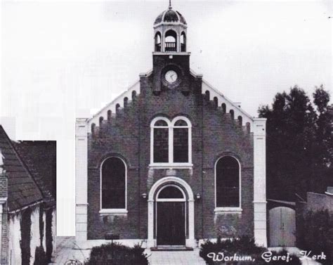 Oude foto van het kerkgebouw van de Christelijke Gereformeerde Kerk in De Krim.