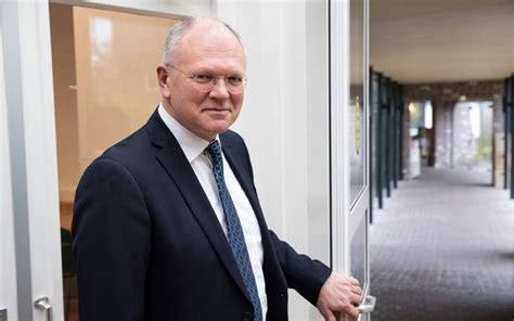 Prof. dr. H.J. Selderhuis die een meditatie verzorgt.