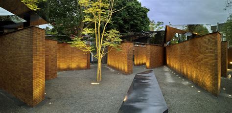 Het Nationaal Holocaust Namenmonument in Amsterdam