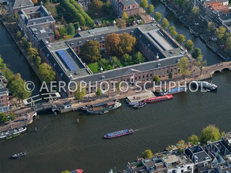Foto van de Amstelhof, nu Hermitage Amsterdam