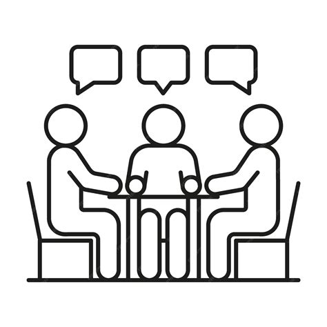 Groep mensen die in gesprek is rond een tafel met diverse culturele elementen.