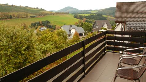 Foto van een balkon met uitzicht in de wijk 'Nude'